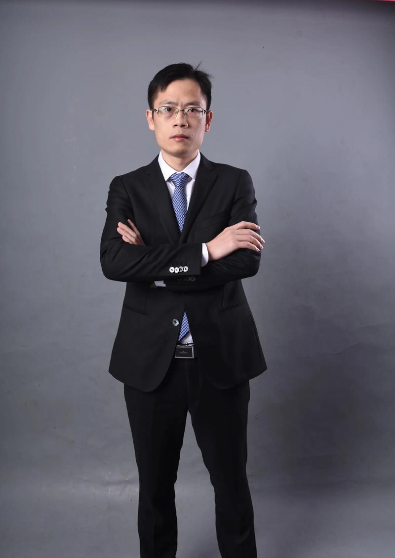 兰超 艺术总监 & 首席设计师